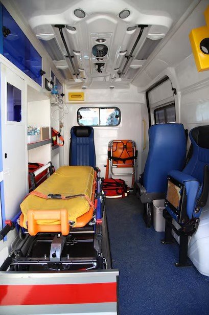 best lucknow ambulance